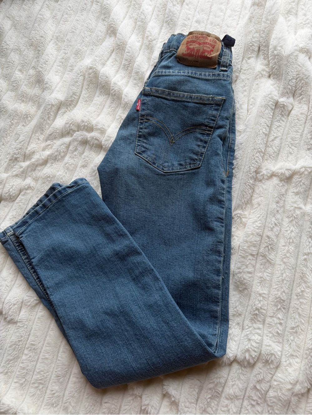 Levi's Women's Dark Blue High-Rise Slim Jeans